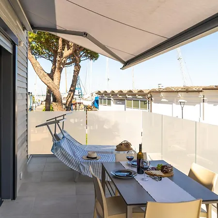 Marina Marittima 公寓式酒店