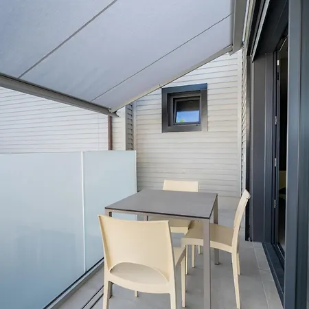 Marina Marittima 公寓式酒店 *